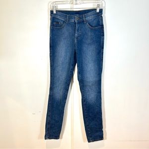 Kuhl 10" Kontour Flex Denim Skinny Jeans